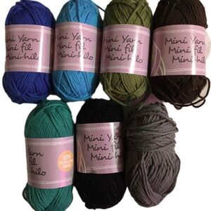 Mini Yarn Set in Assorted Colors